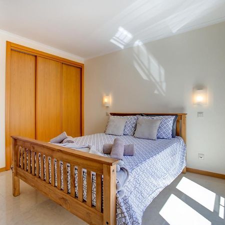 Two Bedroom Apartment With Rooftop Pool In Alvor Dış mekan fotoğraf