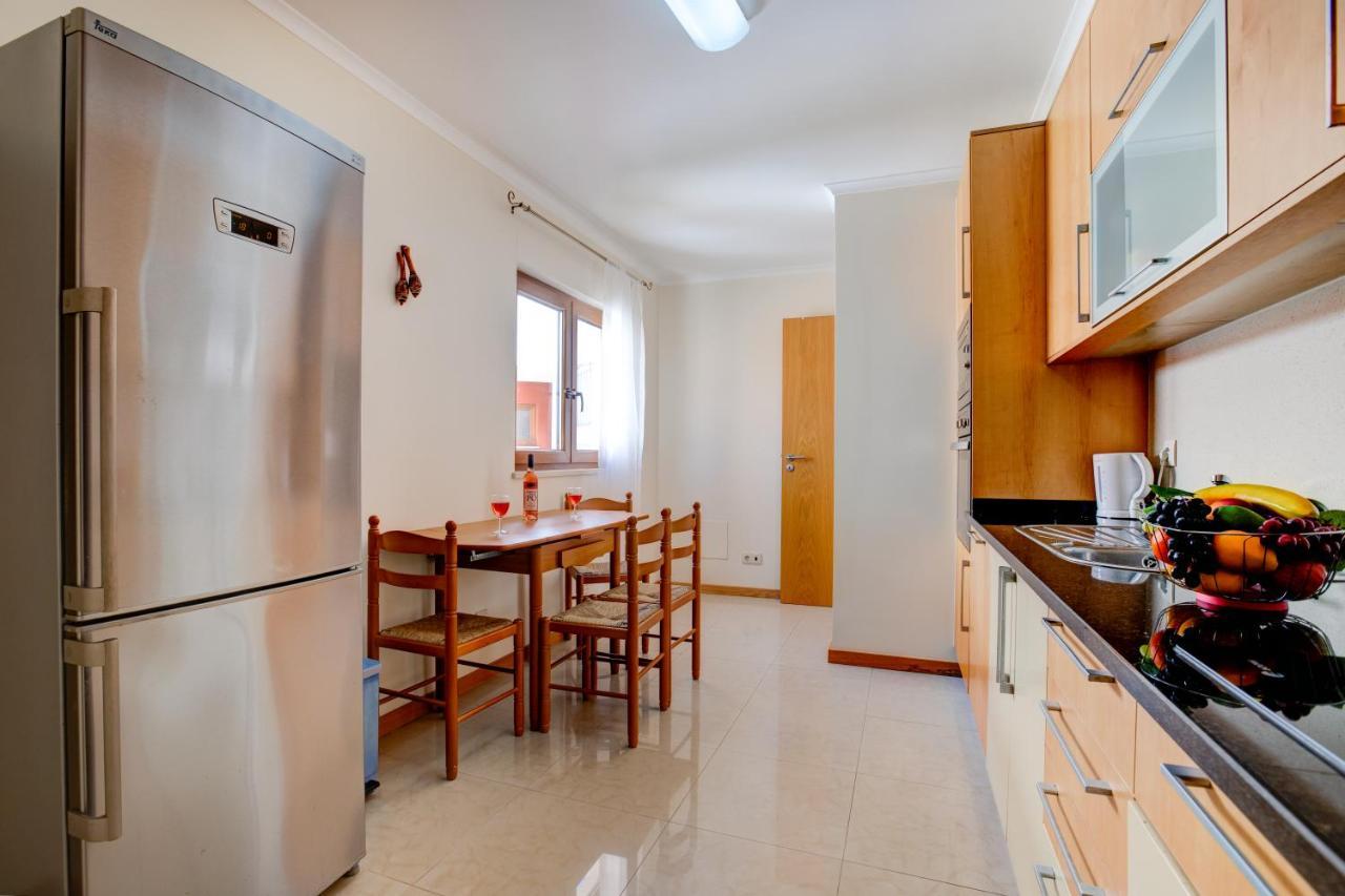 Two Bedroom Apartment With Rooftop Pool In Alvor Dış mekan fotoğraf